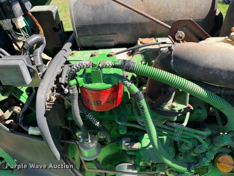 image for item EX2330 2004 John Deere 990 tractor