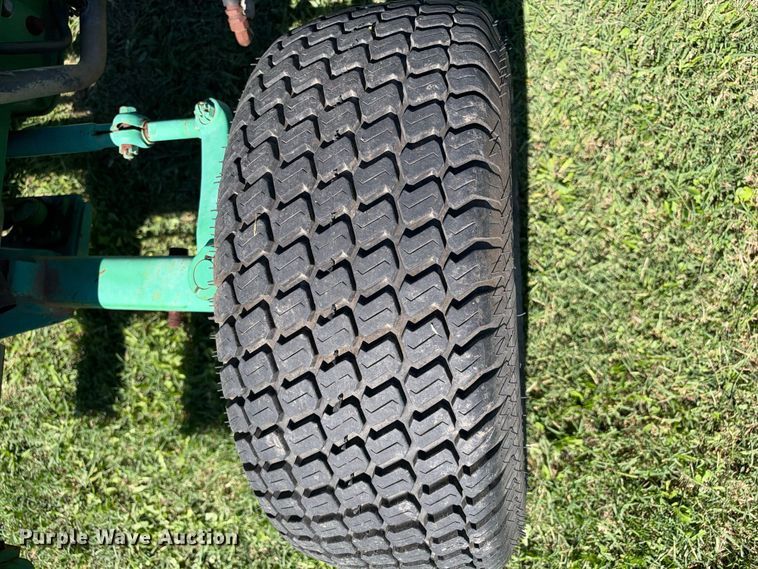 image for item EX2330 2004 John Deere 990 tractor