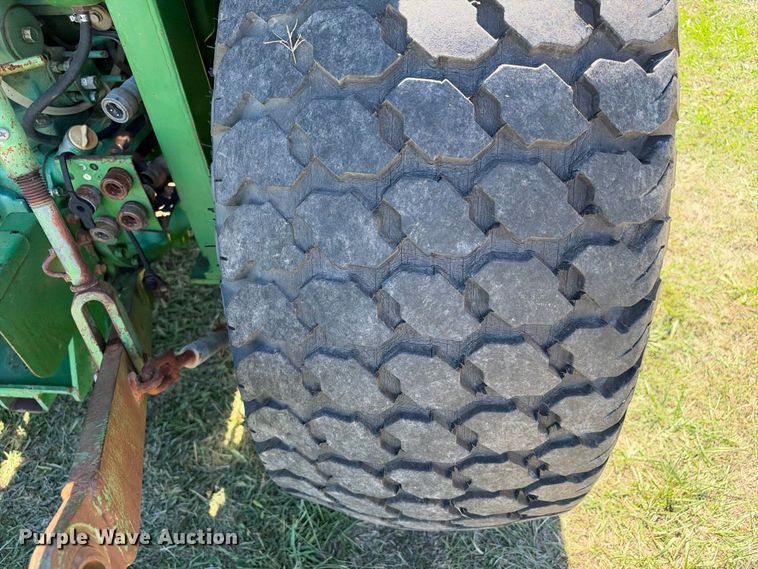 image for item EX2330 2004 John Deere 990 tractor
