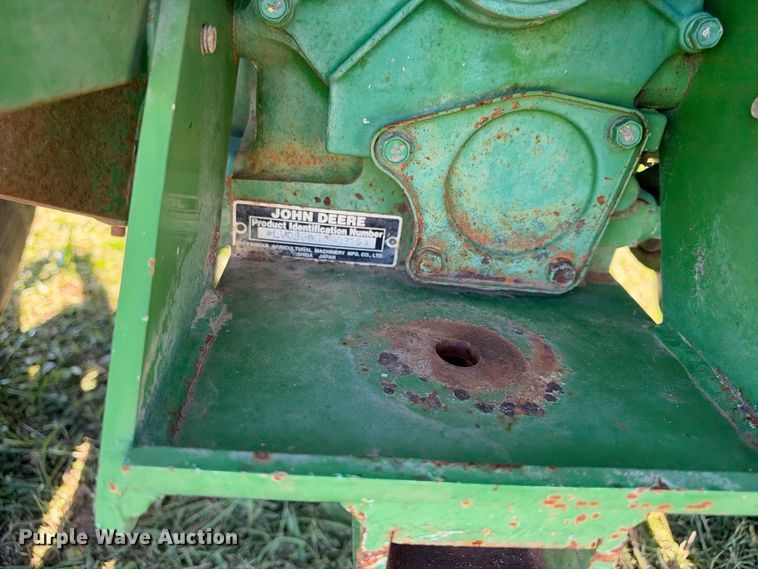 image for item EX2330 2004 John Deere 990 tractor