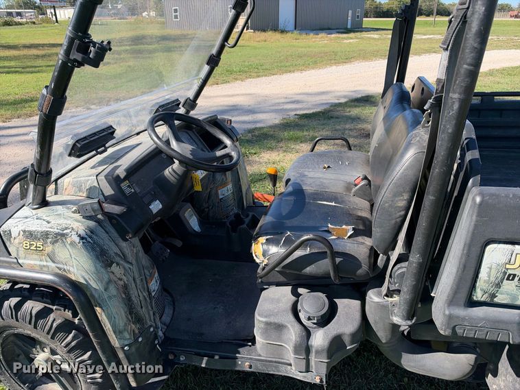 image for item EX2340 2006 John Deere Gator 825E utility vehicle
