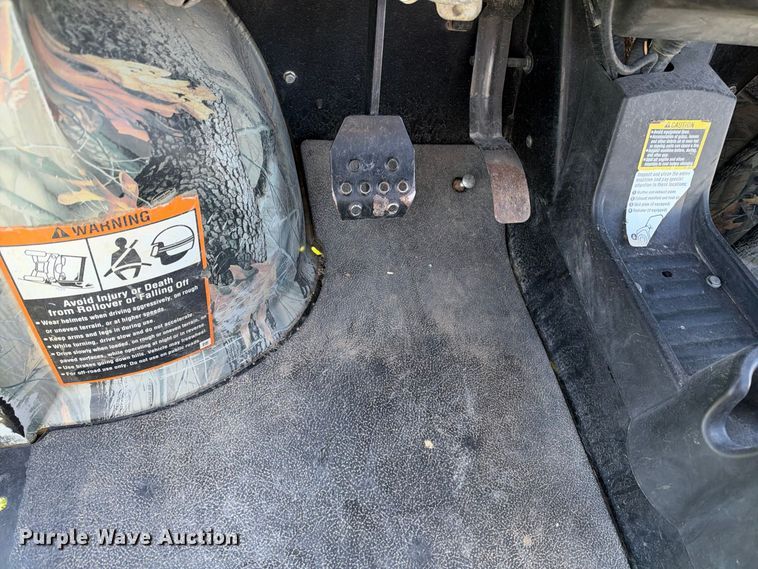 image for item EX2340 2006 John Deere Gator 825E utility vehicle