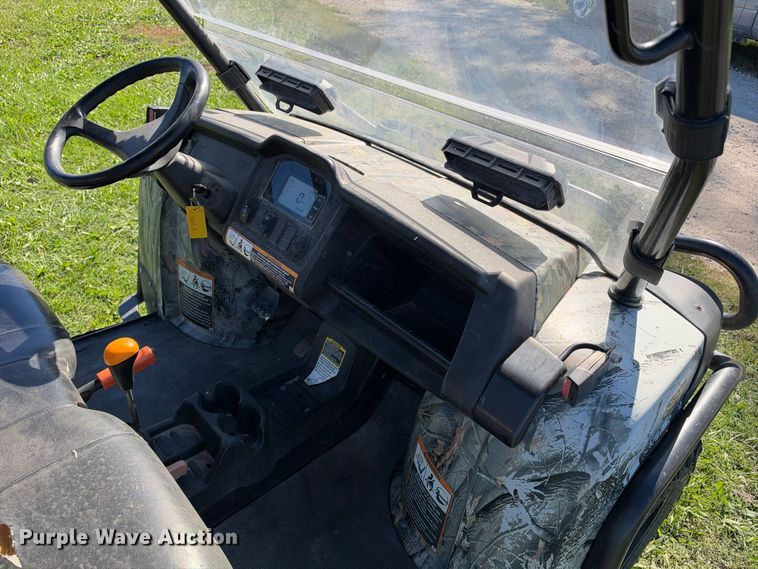 image for item EX2340 2006 John Deere Gator 825E utility vehicle