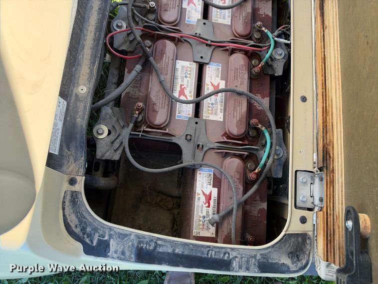 image for item EX2343 2020 Yamaha Drive Z golf cart