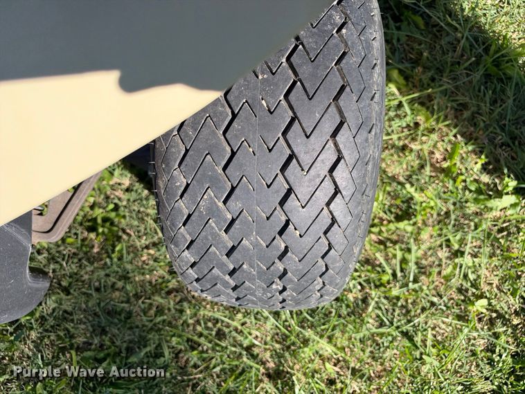 image for item EX2343 2020 Yamaha Drive Z golf cart