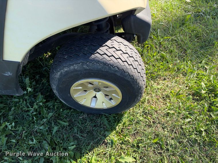 image for item EX2343 2020 Yamaha Drive Z golf cart