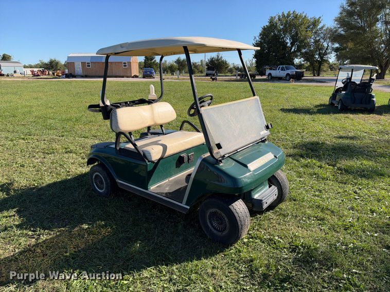 image for item EX2348 2006 Club Car golf cart