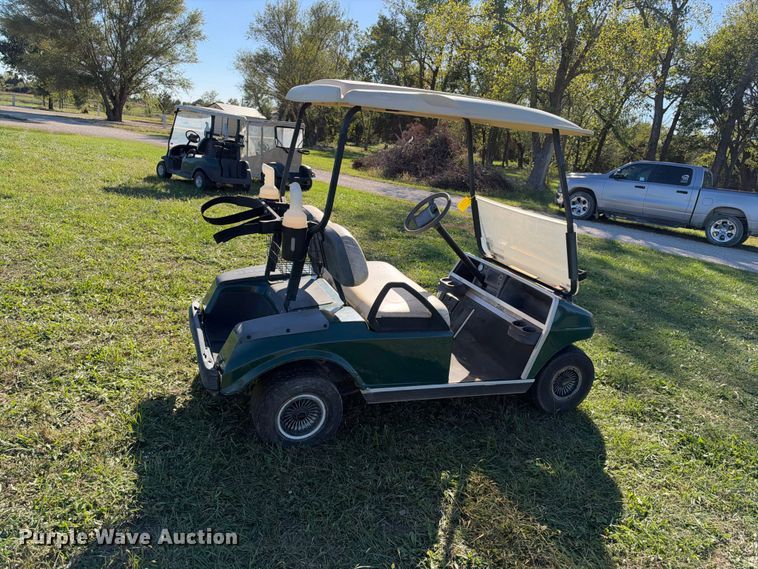 image for item EX2348 2006 Club Car golf cart