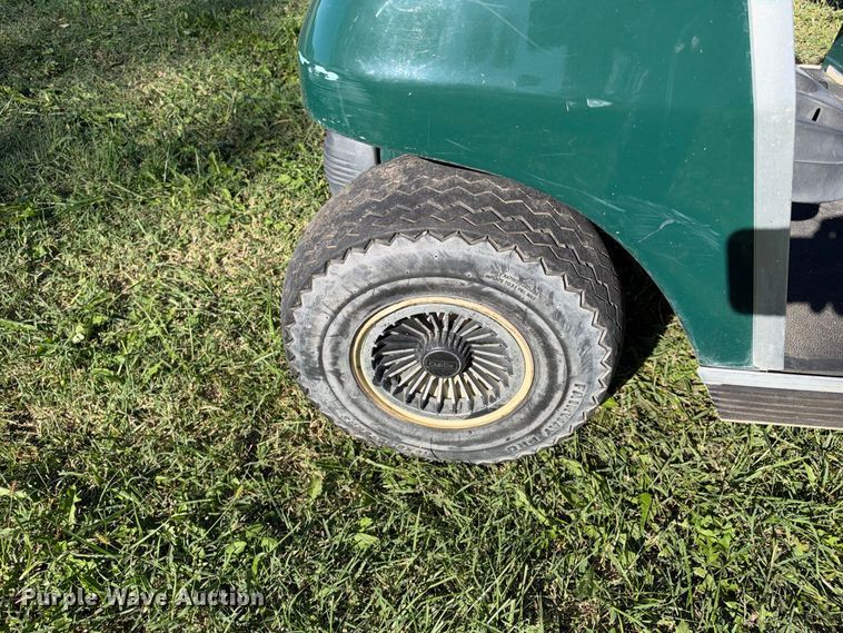image for item EX2348 2006 Club Car golf cart