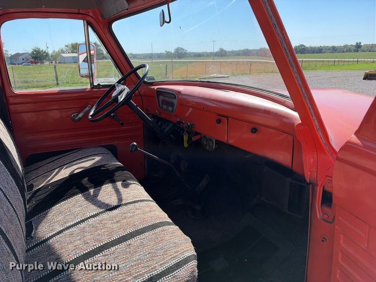 image for item EX2390 1954 Ford F100 pickup truck