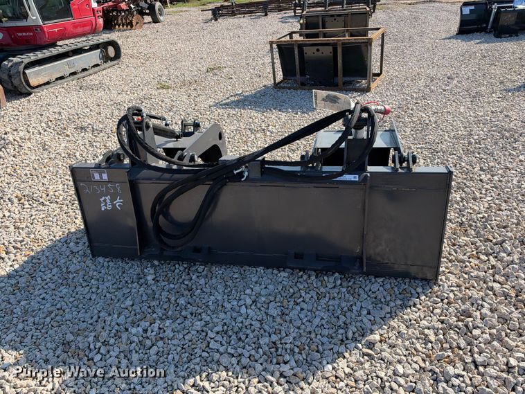 image for item EX2424 2026 Landhonor SGB-11 skid steer grapple bucket