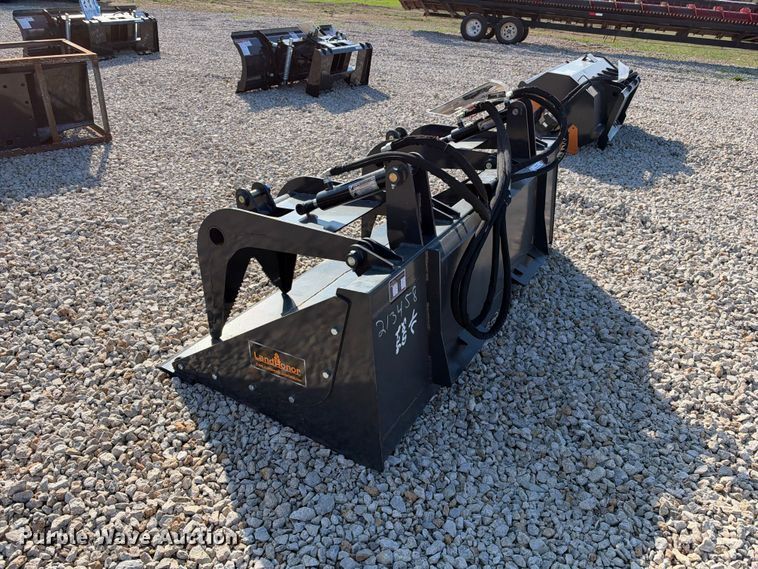 image for item EX2424 2026 Landhonor SGB-11 skid steer grapple bucket
