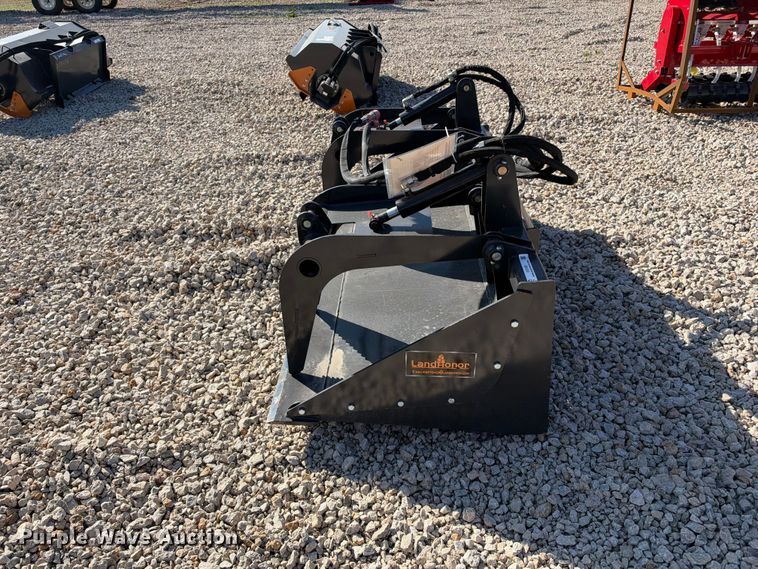 image for item EX2425 2026 LandHonor SGB-11 skid steer grapple bucket
