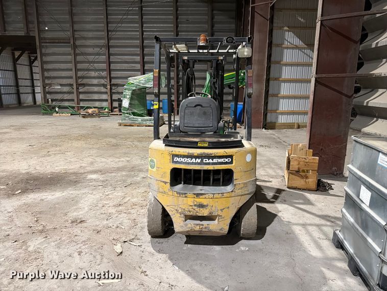 image for item EX4666 Doosan G25E3 forklift
