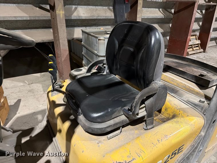 image for item EX4666 Doosan G25E3 forklift