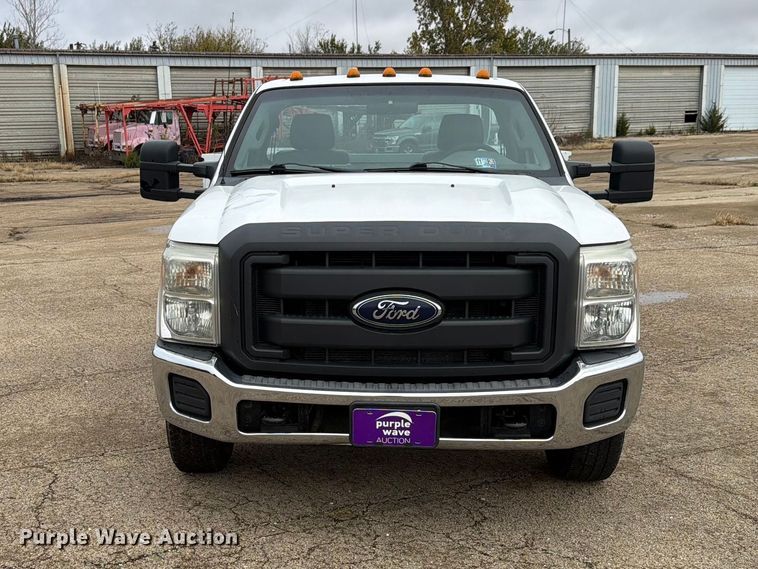 image for item EX4669 2012 Ford F350 Super Duty utility bed pickup truck