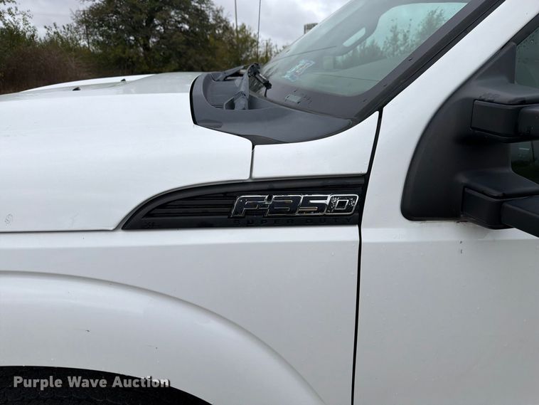 image for item EX4669 2012 Ford F350 Super Duty utility bed pickup truck