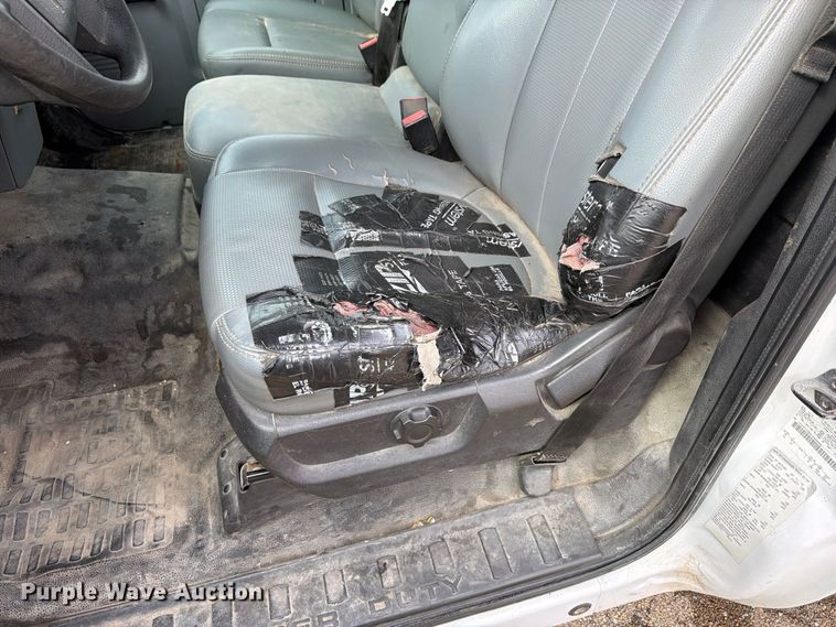 image for item EX4669 2012 Ford F350 Super Duty utility bed pickup truck