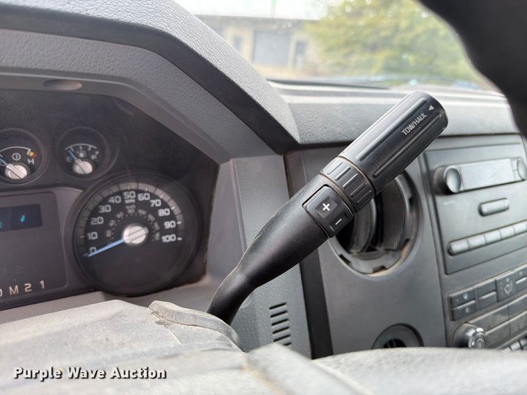 image for item EX4669 2012 Ford F350 Super Duty utility bed pickup truck