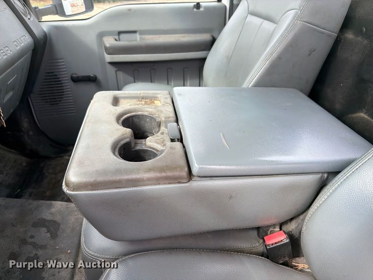 image for item EX4669 2012 Ford F350 Super Duty utility bed pickup truck
