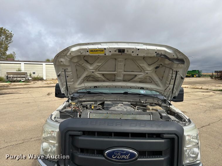 image for item EX4669 2012 Ford F350 Super Duty utility bed pickup truck