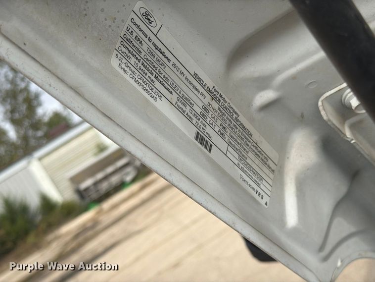 image for item EX4669 2012 Ford F350 Super Duty utility bed pickup truck