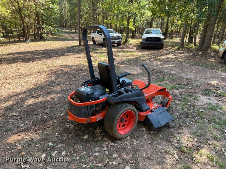 image for item FA8976 Kubota Z121SKH ZTR lawn mower