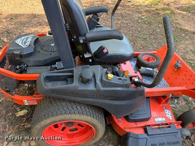 image for item FA8976 Kubota Z121SKH ZTR lawn mower
