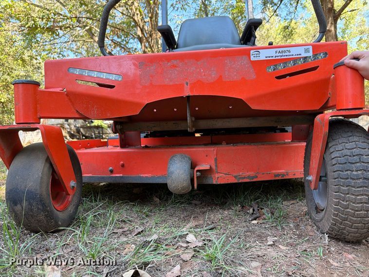 image for item FA8976 Kubota Z121SKH ZTR lawn mower