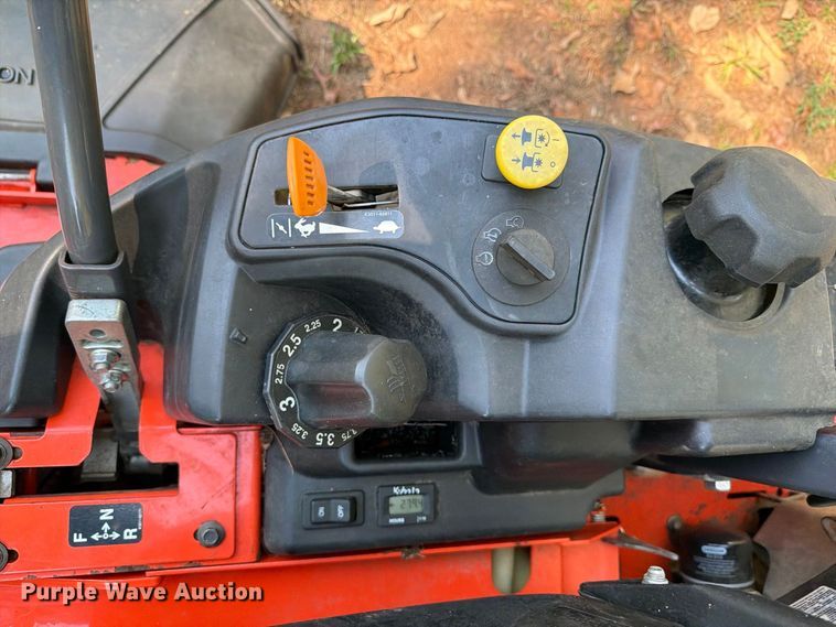 image for item FA8976 Kubota Z121SKH ZTR lawn mower