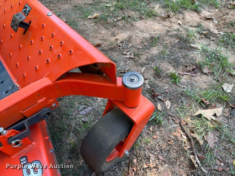 image for item FA8976 Kubota Z121SKH ZTR lawn mower