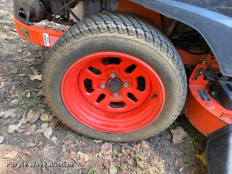 image for item FA8976 Kubota Z121SKH ZTR lawn mower