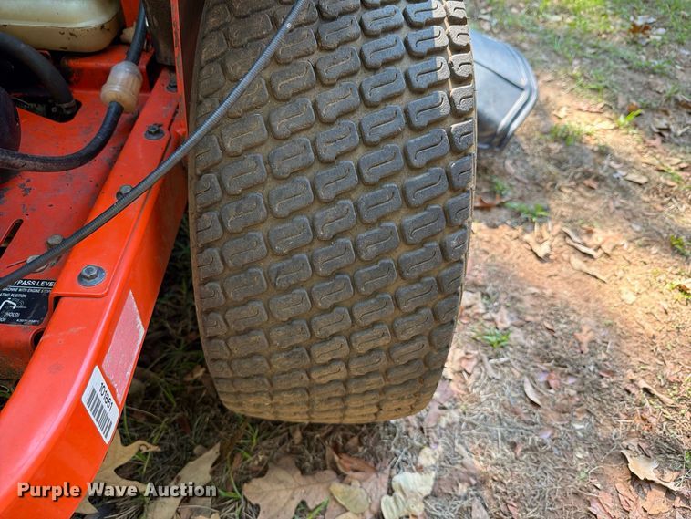 image for item FA8976 Kubota Z121SKH ZTR lawn mower