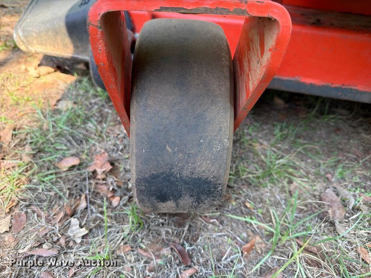 image for item FA8976 Kubota Z121SKH ZTR lawn mower
