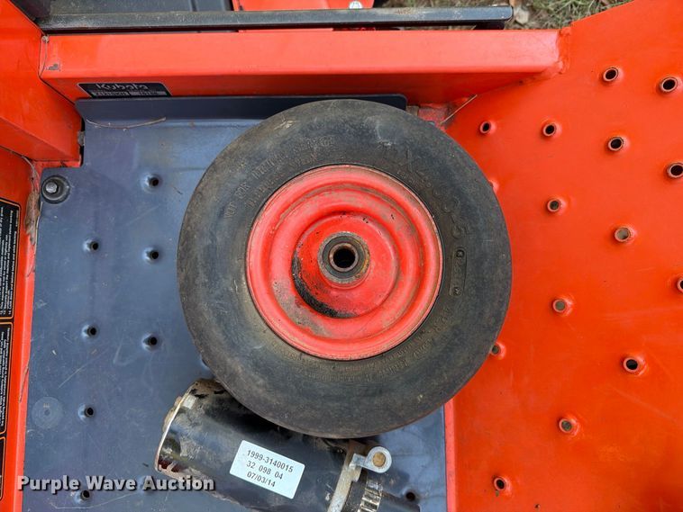 image for item FA8976 Kubota Z121SKH ZTR lawn mower