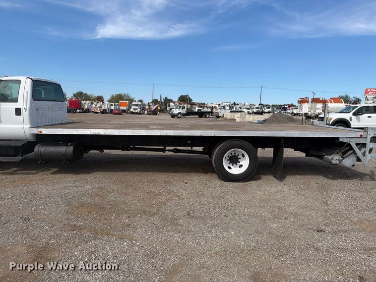 image for item FB5045 2006 Ford F650 flatbed truck