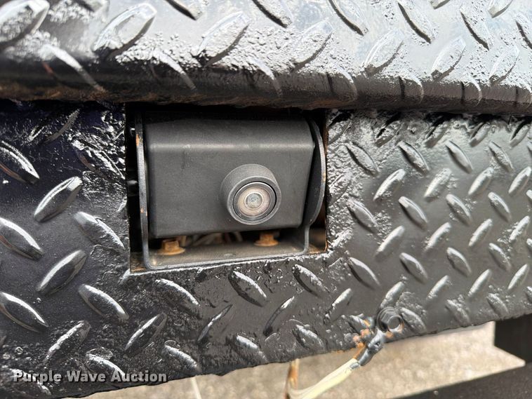 image for item FB5098 2019 Ford F-350 super duty flatbed pickup truck