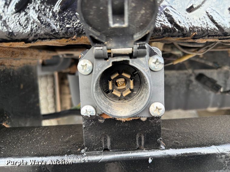 image for item FB5098 2019 Ford F-350 super duty flatbed pickup truck