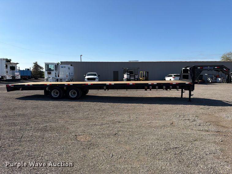 image for item FB5187 2016 Load Trail Load Max flatbed trailer