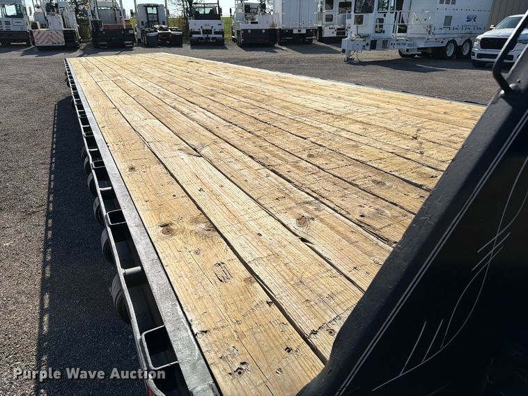 image for item FB5187 2016 Load Trail Load Max flatbed trailer