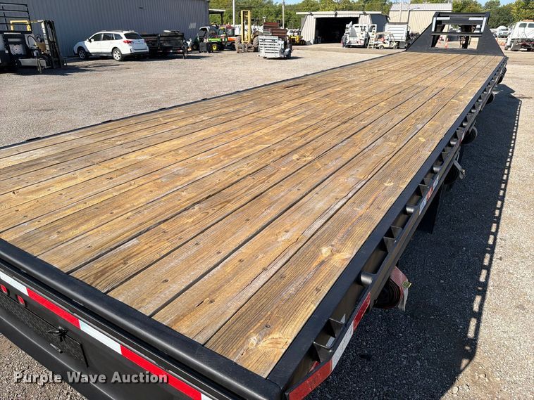 image for item FB5187 2016 Load Trail Load Max flatbed trailer
