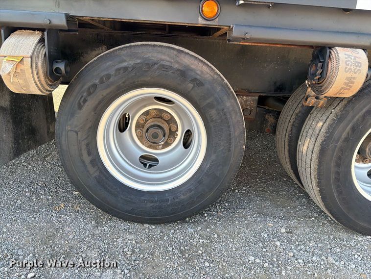 image for item FB5187 2016 Load Trail Load Max flatbed trailer