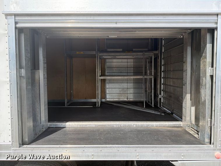 image for item FB5193 2016 Chevrolet Express 4500 box truck