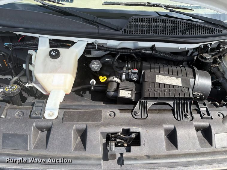 image for item FB5193 2016 Chevrolet Express 4500 box truck