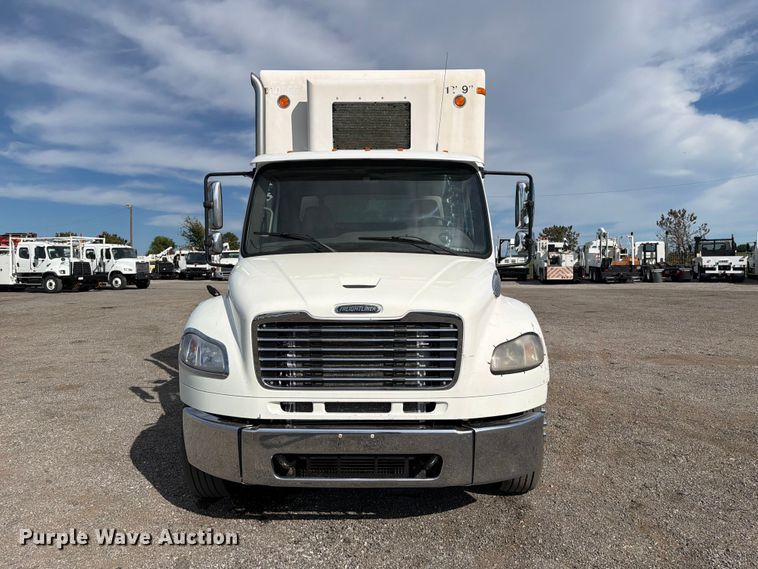 image for item FB5195 2013 Freightliner Business Class M2 paper shredder truck