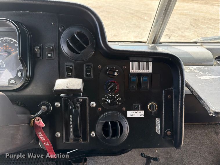 image for item FB5196 2011 Freightliner MT45 delivery van