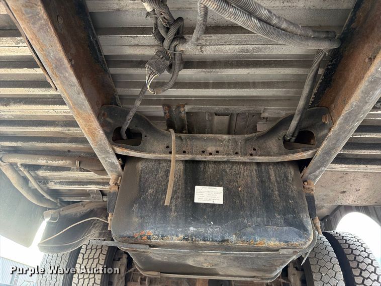 image for item FB5196 2011 Freightliner MT45 delivery van