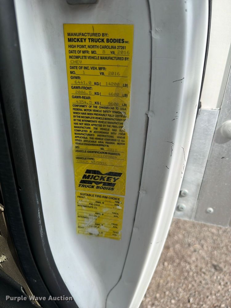 image for item FB5205 2016 Chevrolet Express 4500 box truck