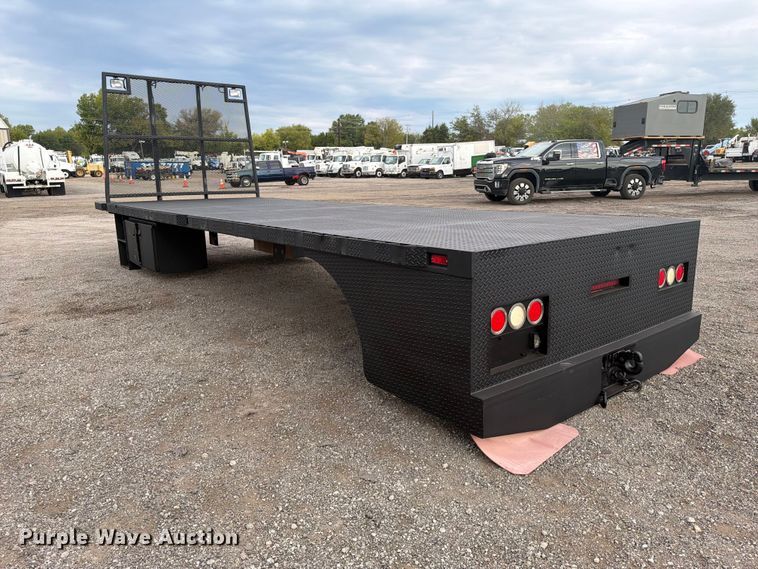 image for item FB5209 Flatbed