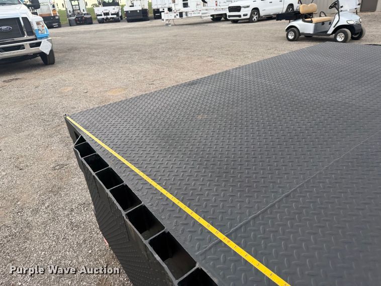 image for item FB5209 Flatbed